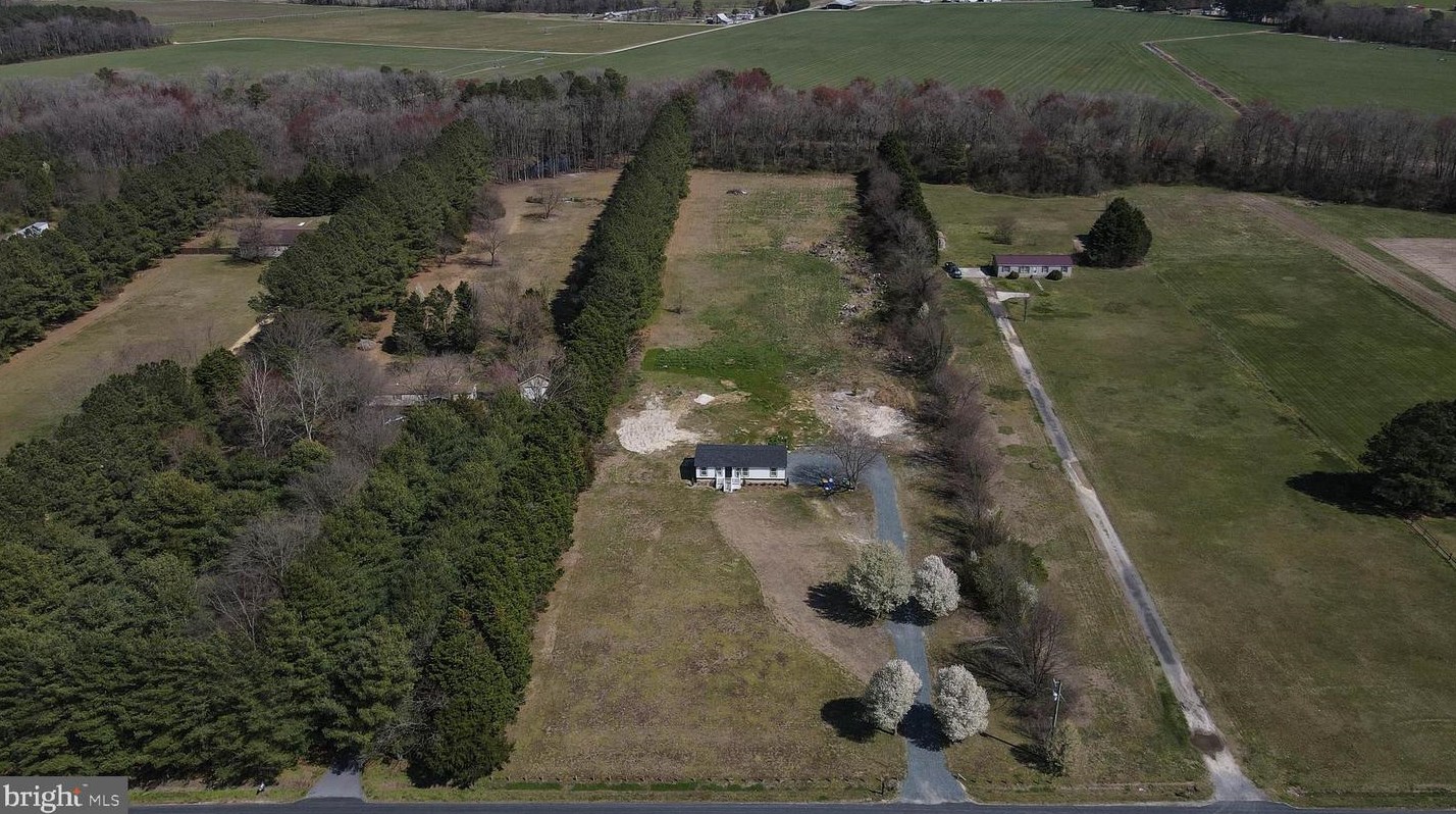 32843 Mt Pleasant Rd, Laurel, DE 19956