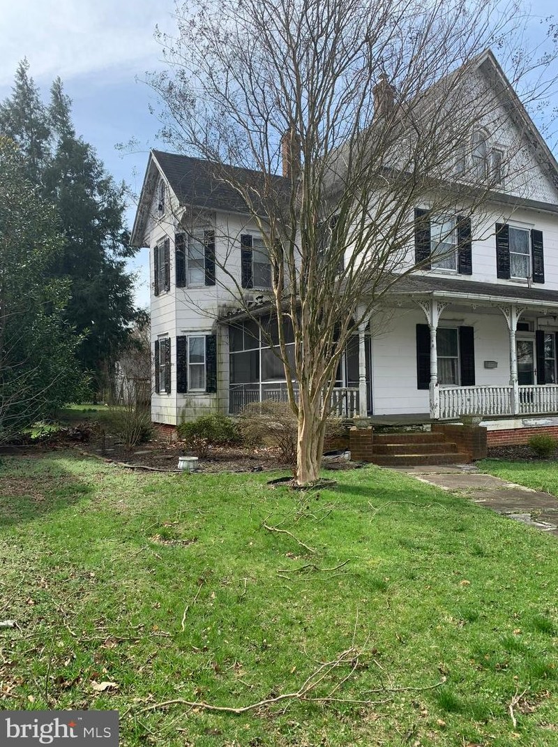 216 W 8th St, Laurel, DE 19956