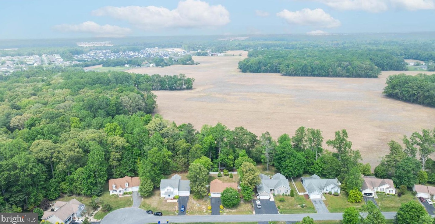 30911 Sandy Ridge Dr, Lewes DE 19958-5586 exterior