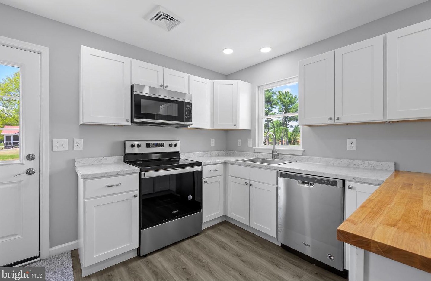 18549 Johnson Rd, Lincoln, DE 19960-3115