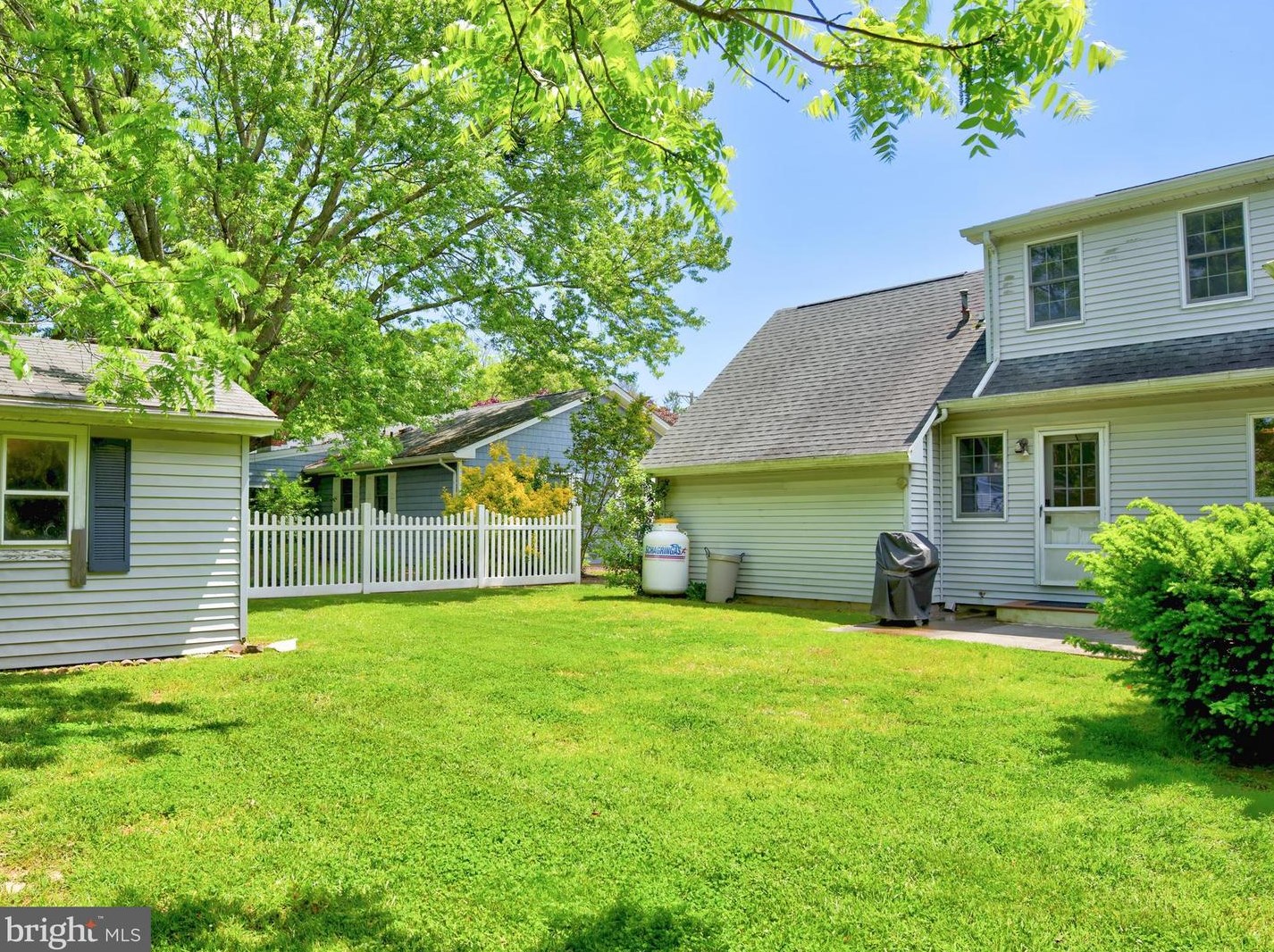 505 Lee St, Rehoboth, DE 19971-1836