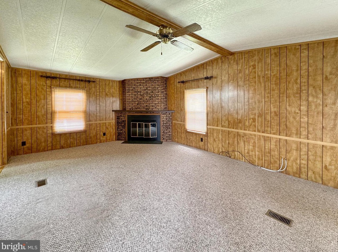 21800 F St, Rehoboth, DE 19971-8428