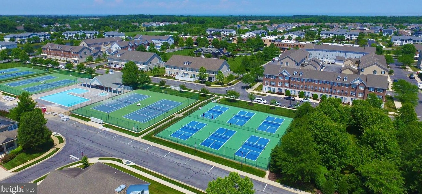 33175 Batten St, Lewes DE 19958-6293 exterior