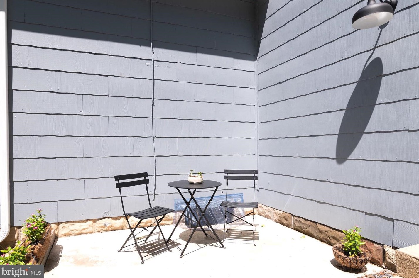 103 Church Ave, Slaughter Beach DE  19963-1020 exterior