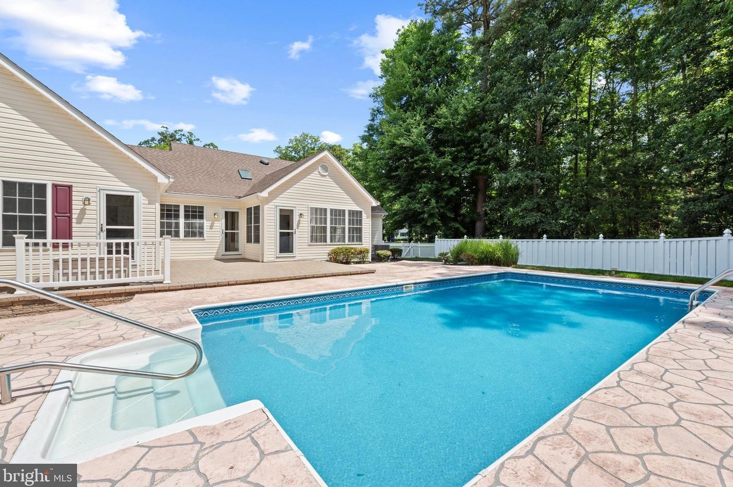 16039 Fox Cub Cir, Milton, DE 19968