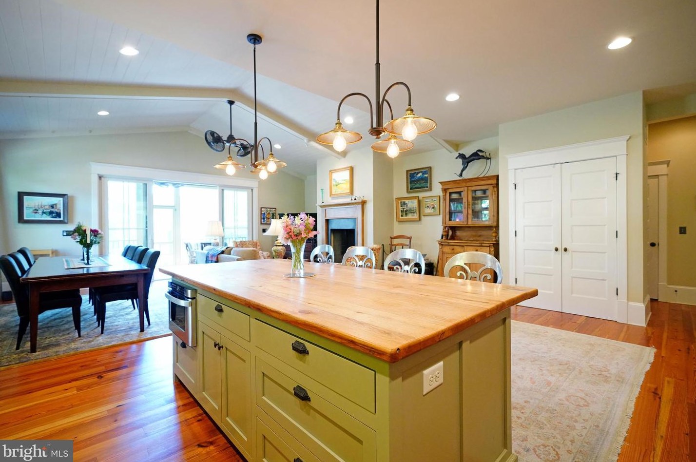 117 Jefferson Ave, Lewes DE 19958-1415 exterior