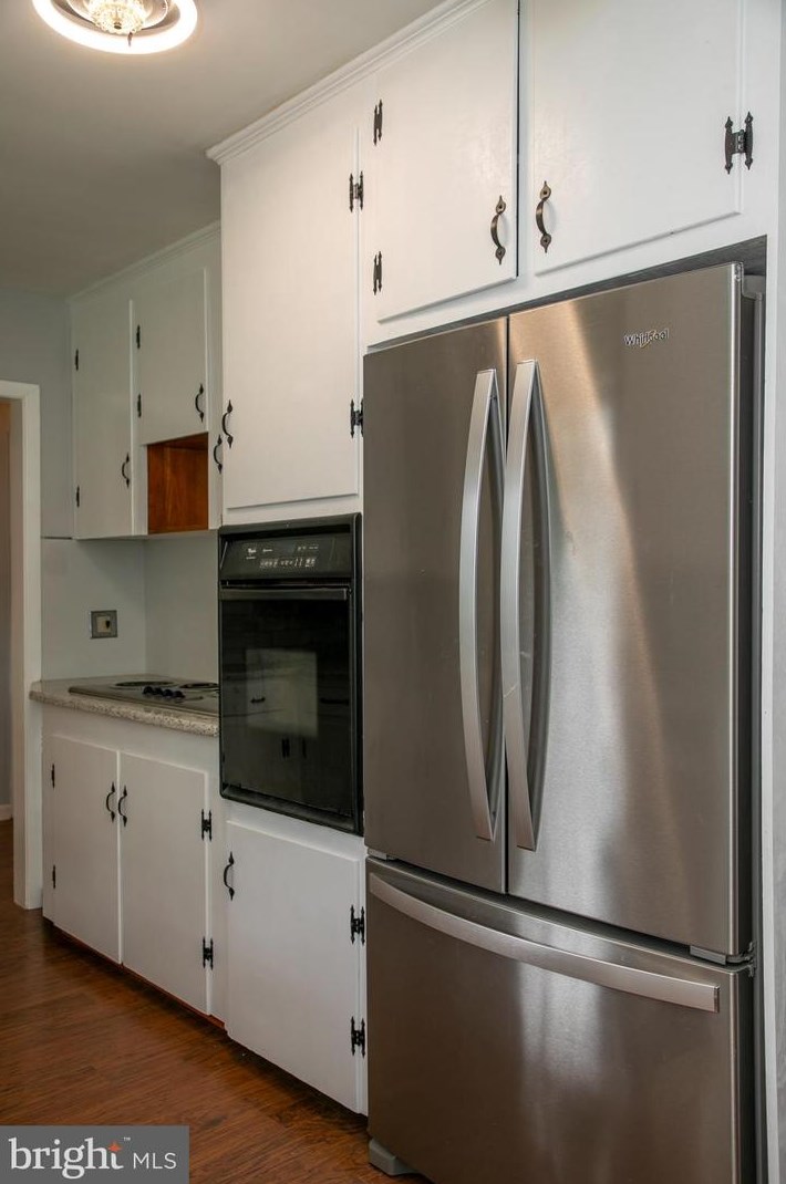 136 Oak Ln Dr, Laurel DE  19956-1461 exterior