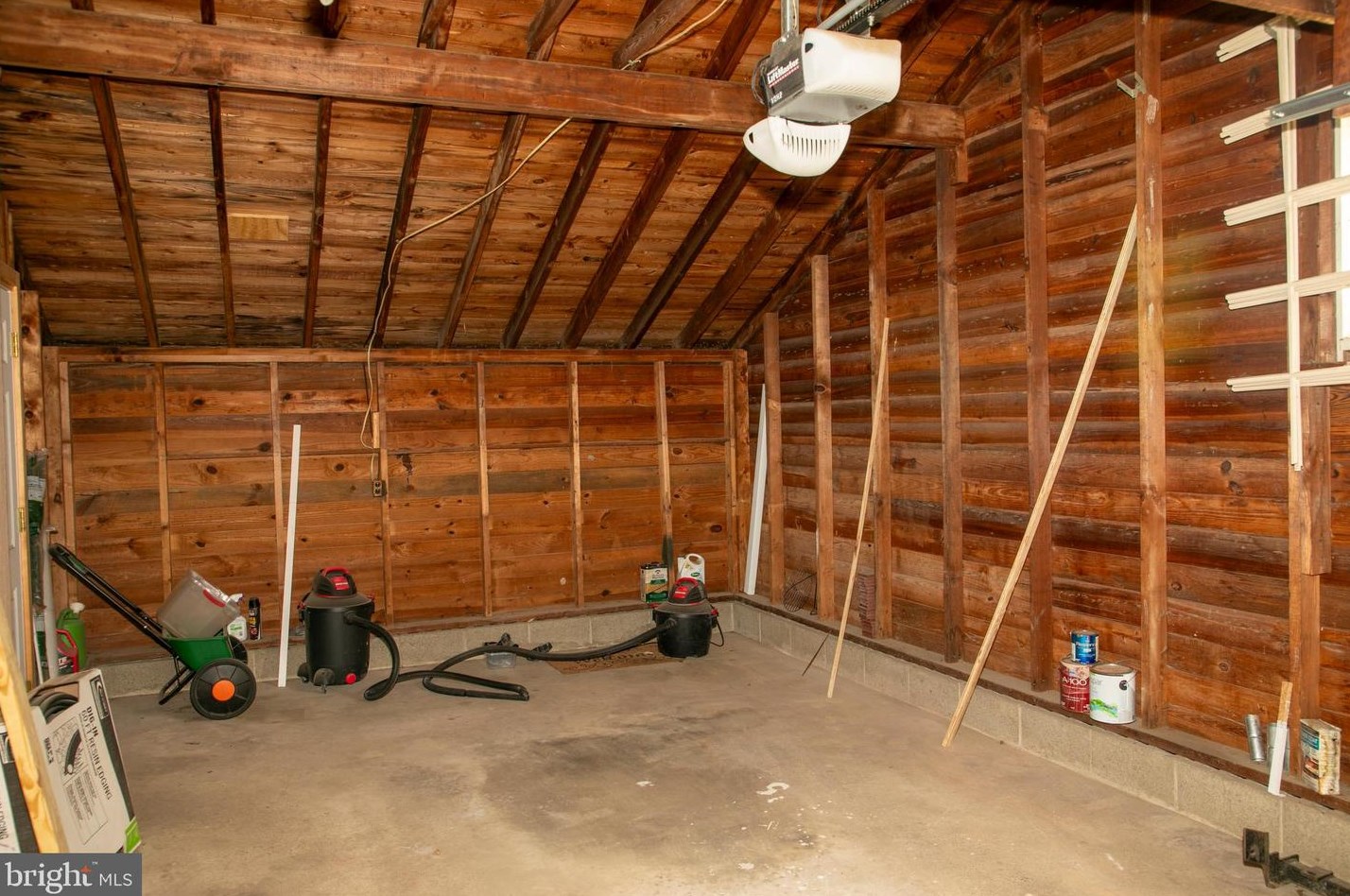 136 Oak Ln Dr, Laurel DE  19956-1461 exterior