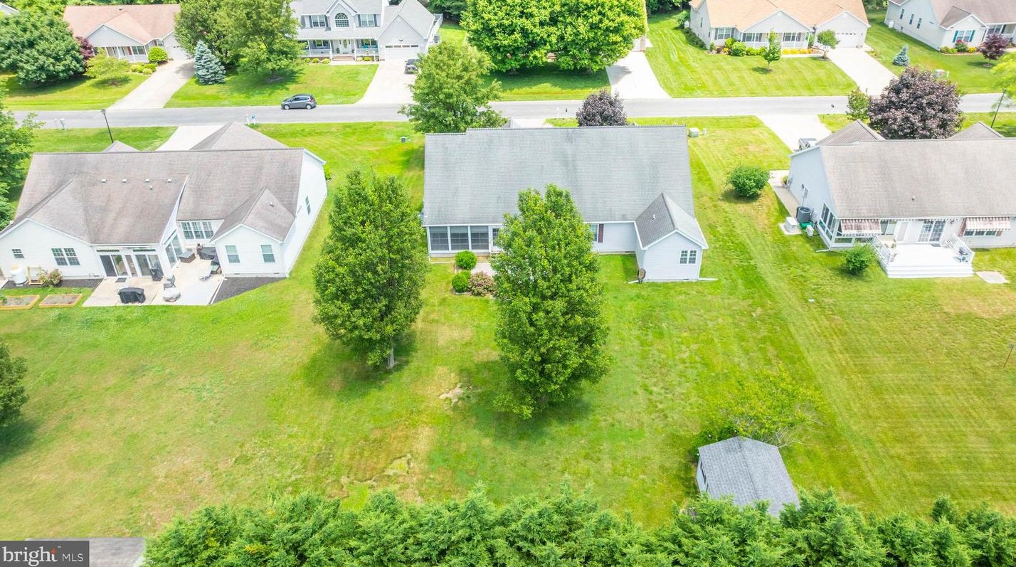 27 Autumnwood Way, Lewes DE  19958-9459 exterior