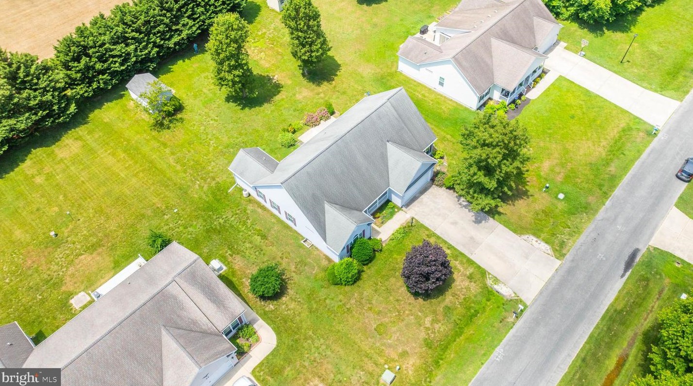 27 Autumnwood Way, Lewes DE  19958-9459 exterior