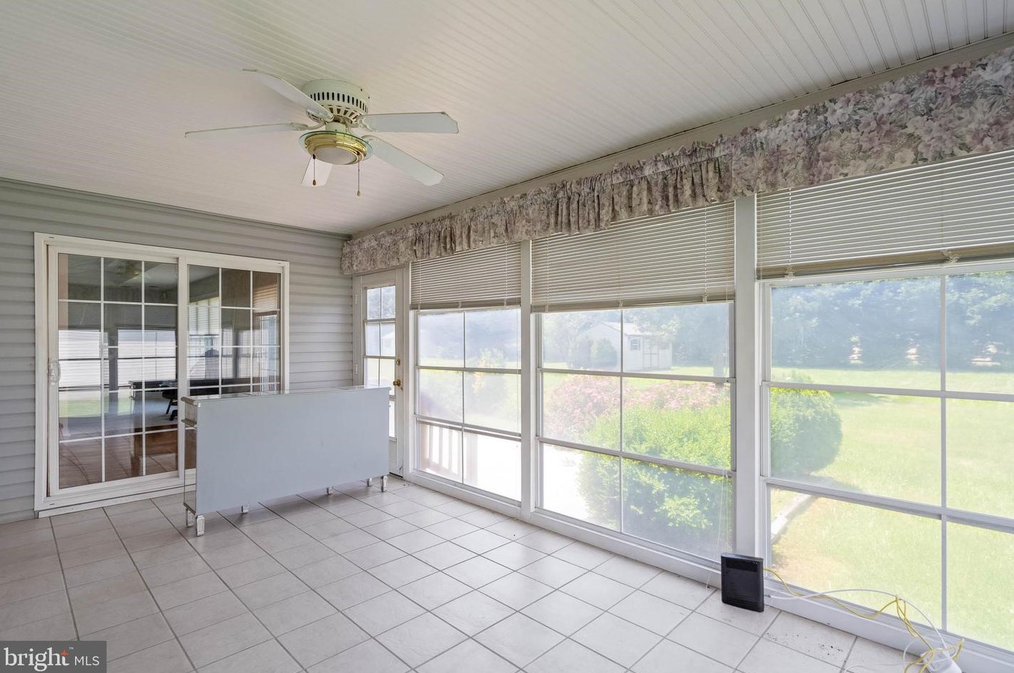 27 Autumnwood Way, Lewes DE  19958-9459 exterior