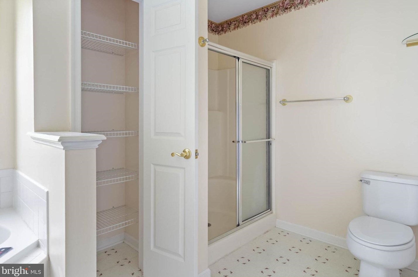 27 Autumnwood Way, Lewes DE  19958-9459 exterior