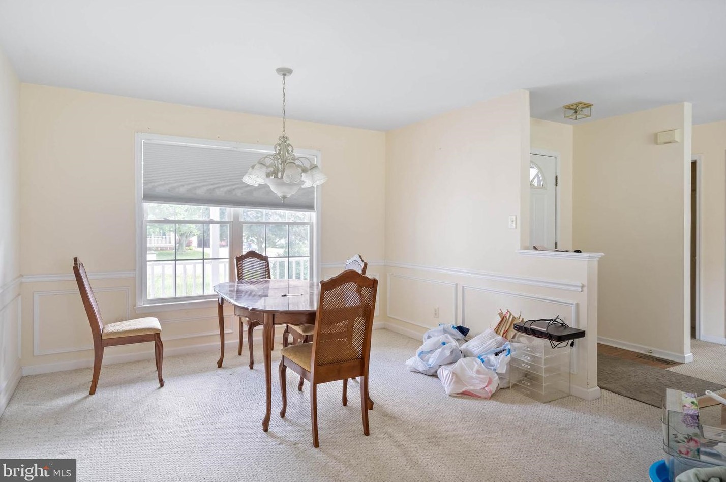 27 Autumnwood Way, Lewes DE  19958-9459 exterior