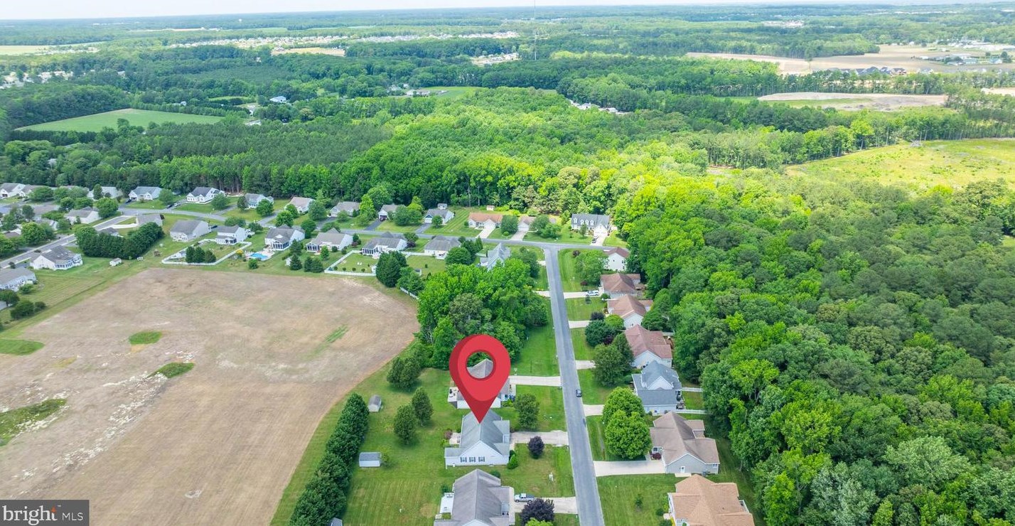 27 Autumnwood Way, Lewes DE  19958-9459 exterior