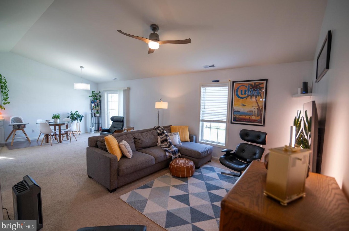 18590 Eleanor Ln, Slaughter Beach, DE 19963