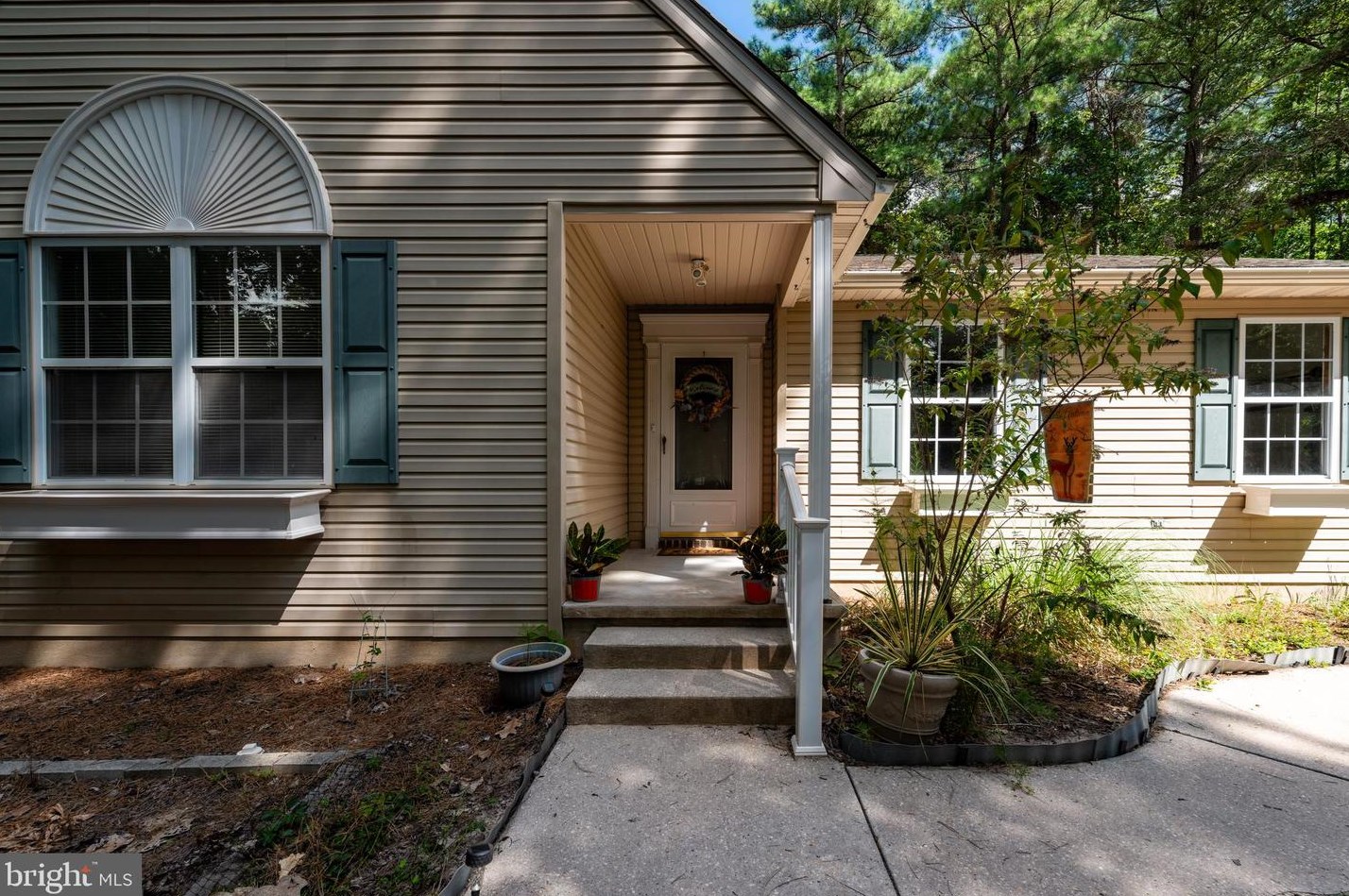 23559 Holly Cir, Lewes, DE 19958