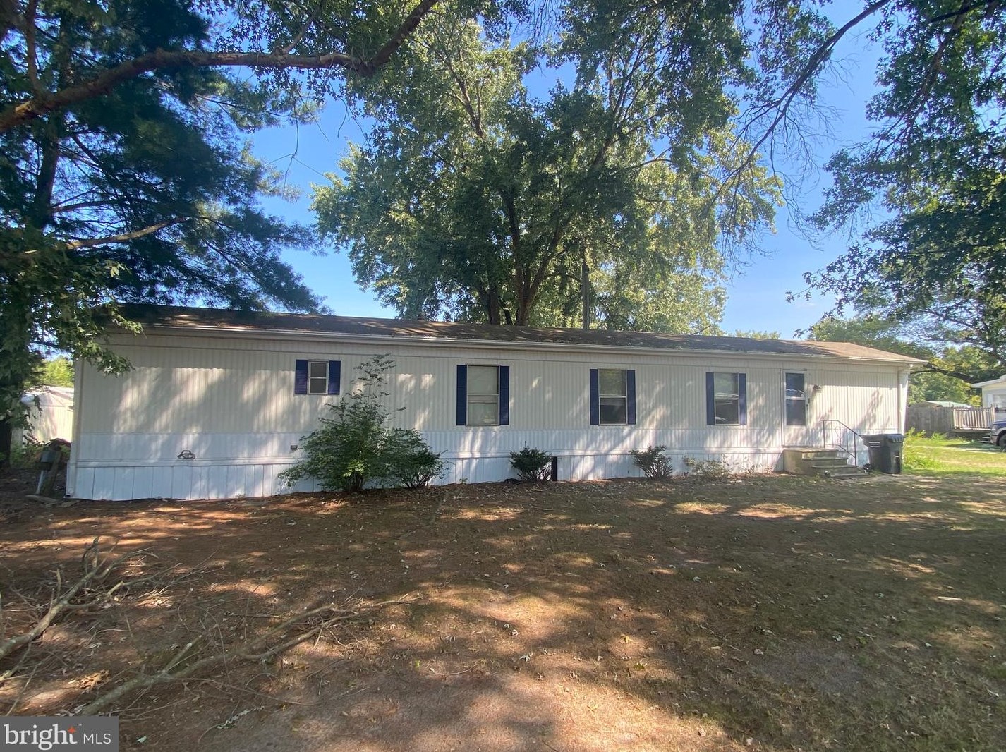10953 N Colonial Dr, Laurel, DE 19956