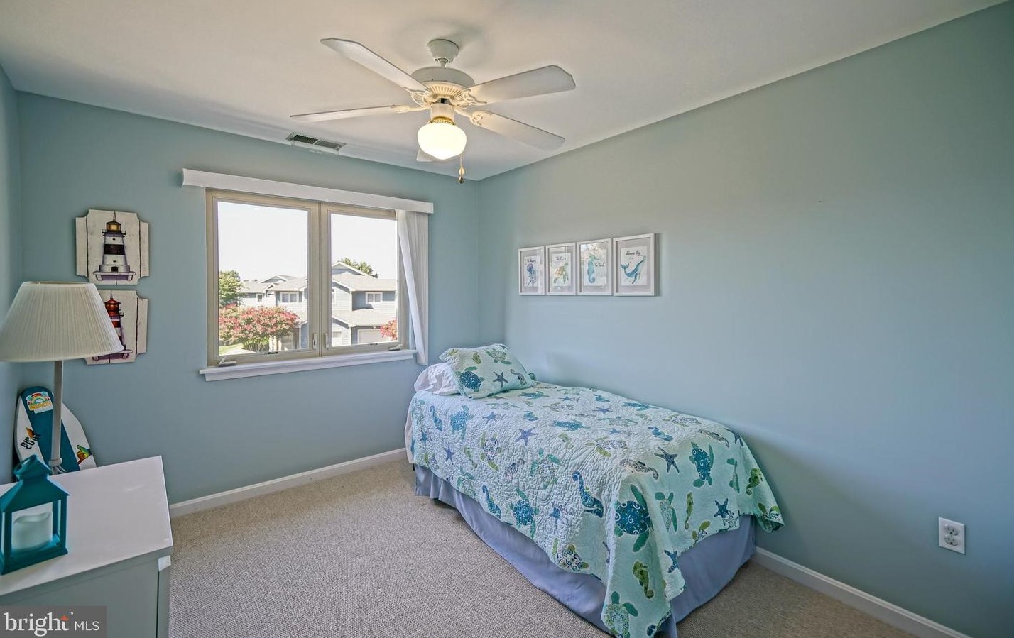 238 Lakeside Dr, Lewes DE 19958-8984 exterior