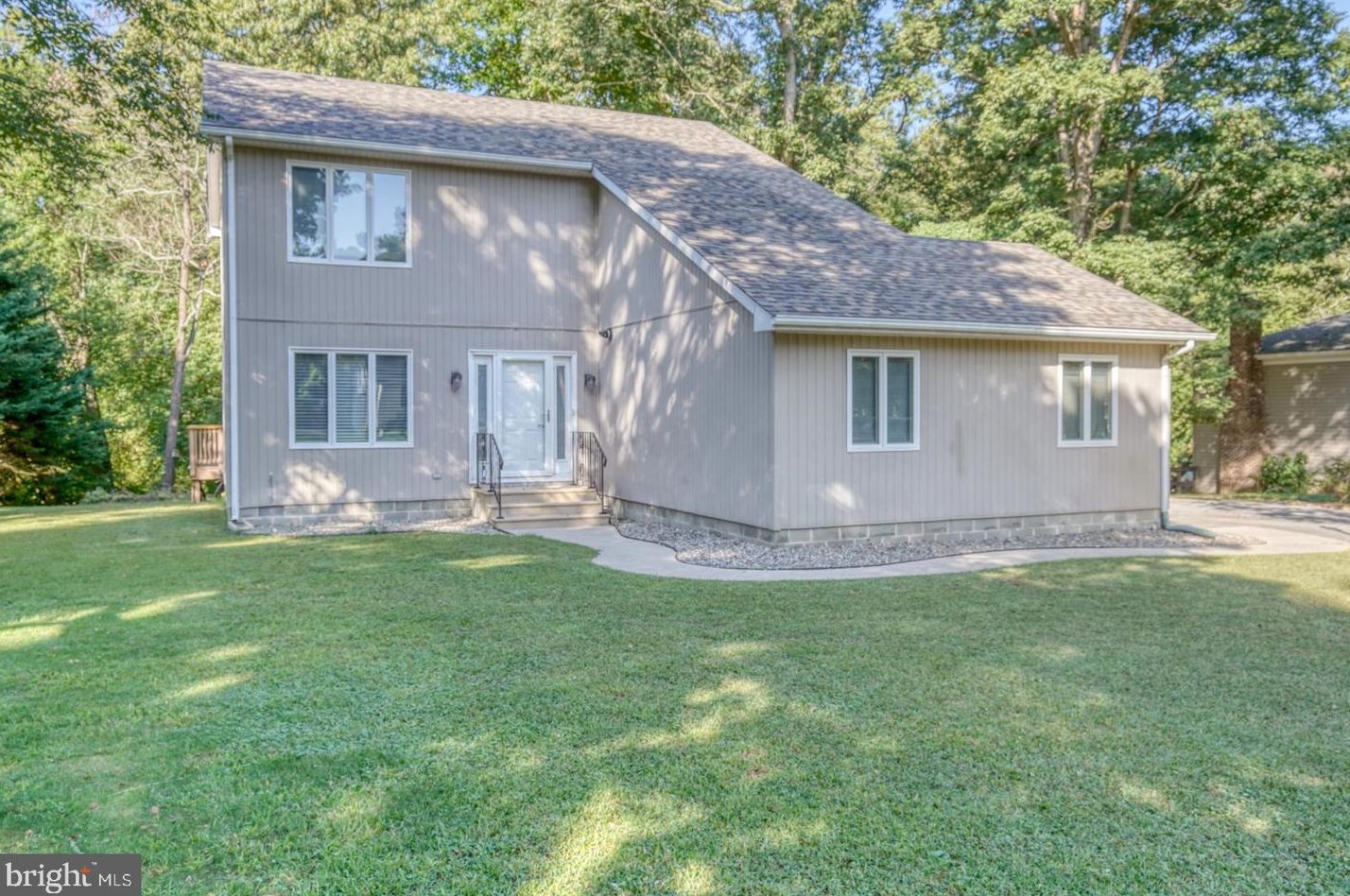 49 Lexington Dr, Slaughter Beach, DE 19963