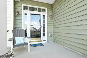 105 E Bourne Way, Millsboro, DE 19966 - Photo 4