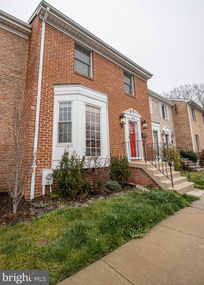 1009 Shire Ct, Crofton, MD 21114-1313