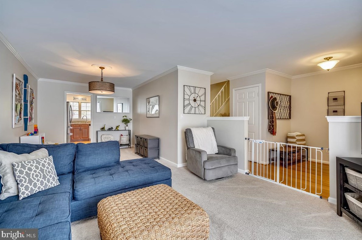 1122 Jeffrey Dr, Crofton MD 21114-1315 exterior