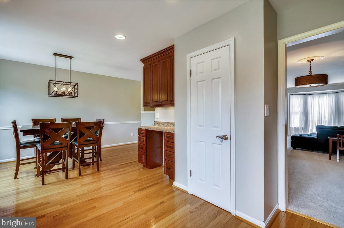 1122 Jeffrey Dr, Crofton MD 21114-1315 exterior