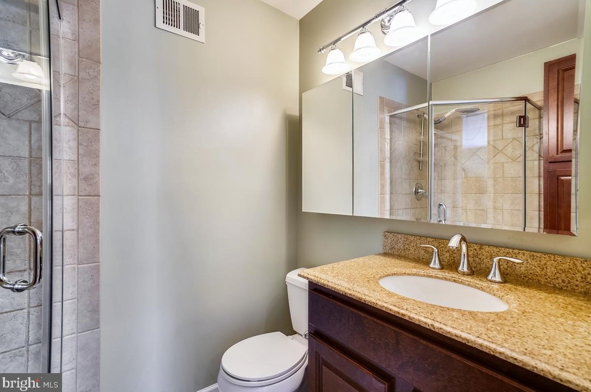 1122 Jeffrey Dr, Crofton MD 21114-1315 exterior