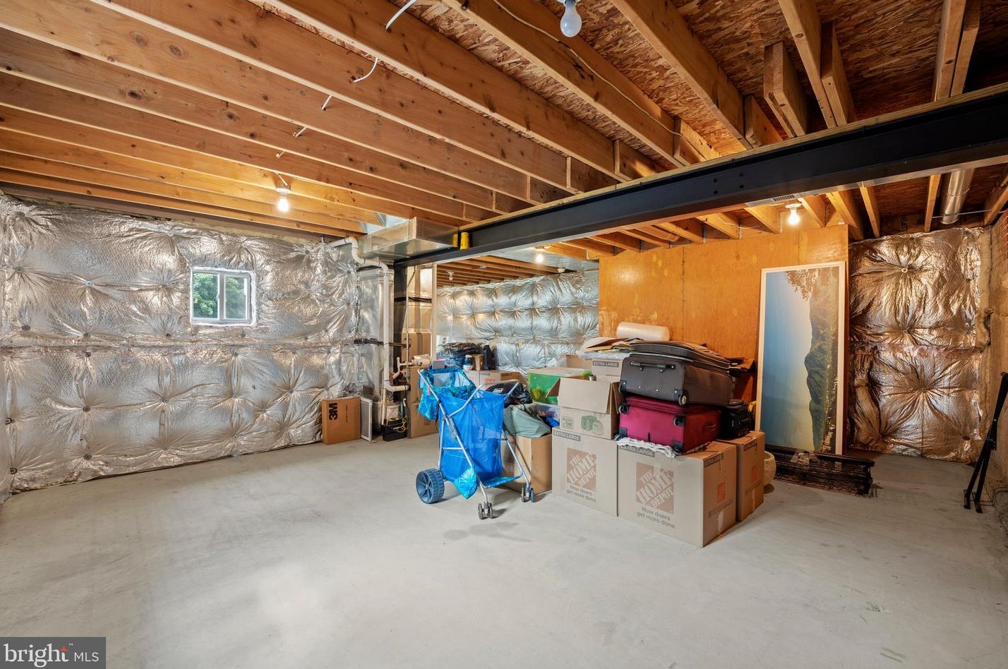 902 Hillcrest Rd, Baltimore MD  21076-1504 exterior