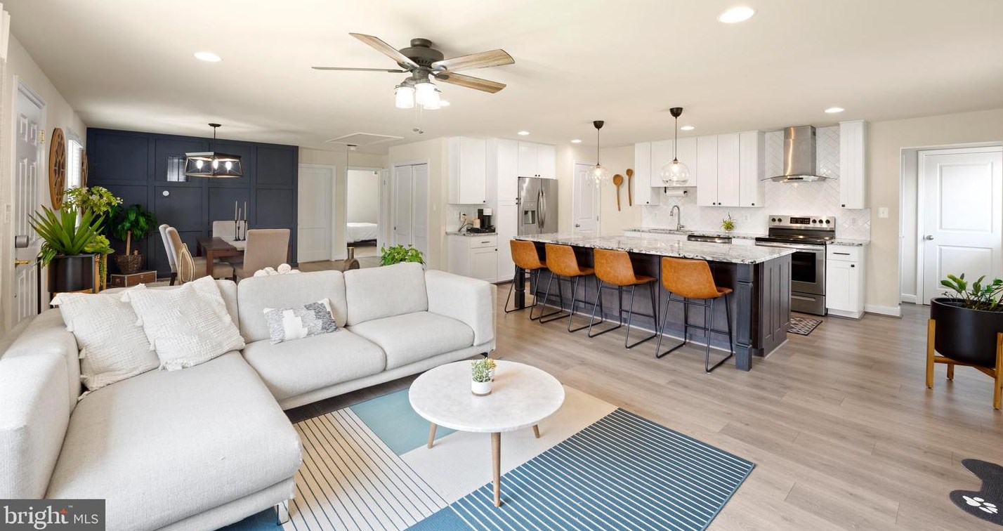 902 Hillcrest Rd, Baltimore MD  21076-1504 exterior