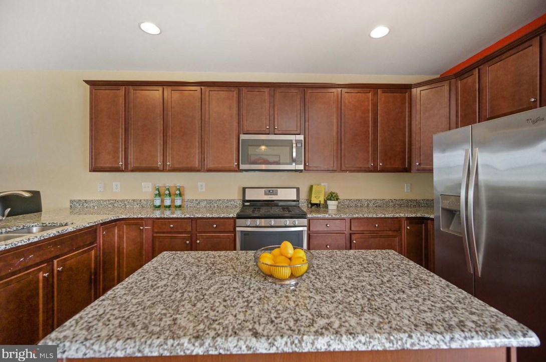 8530 Golden Eagle Ln, Severn MD  21144-3156 exterior