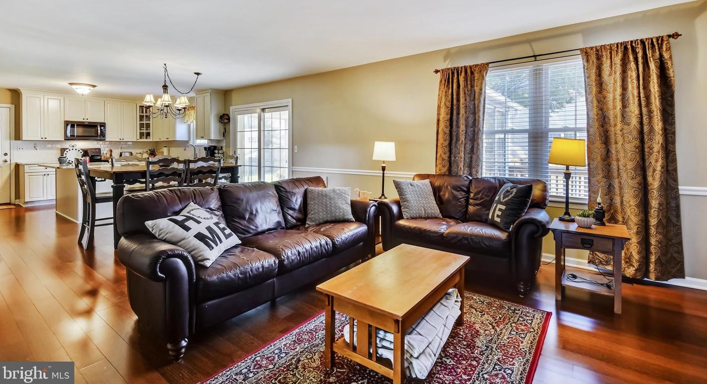 2315 Putnam Ln, Crofton MD  21114-1647 exterior