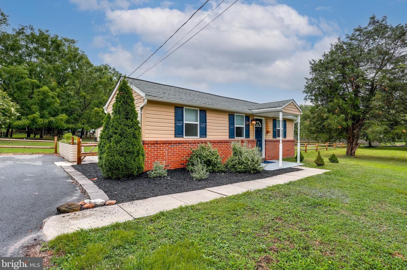 2032 Orchard Ave, Jessup, MD 20794