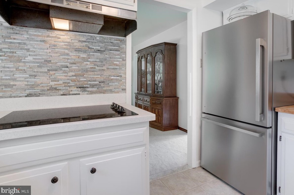 1724 Truro Rd, Crofton MD  21114-2520 exterior