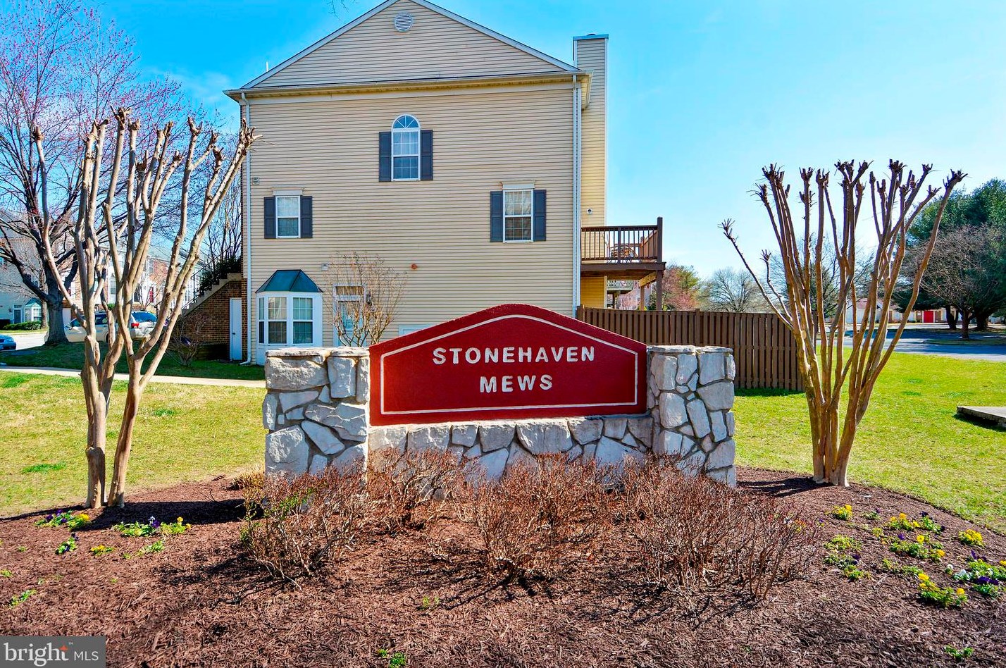 2406 Wentworth Dr, Crofton MD  21114-3128 exterior