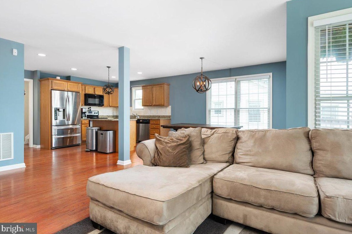 8223 Box Dr, Baltimore MD exterior