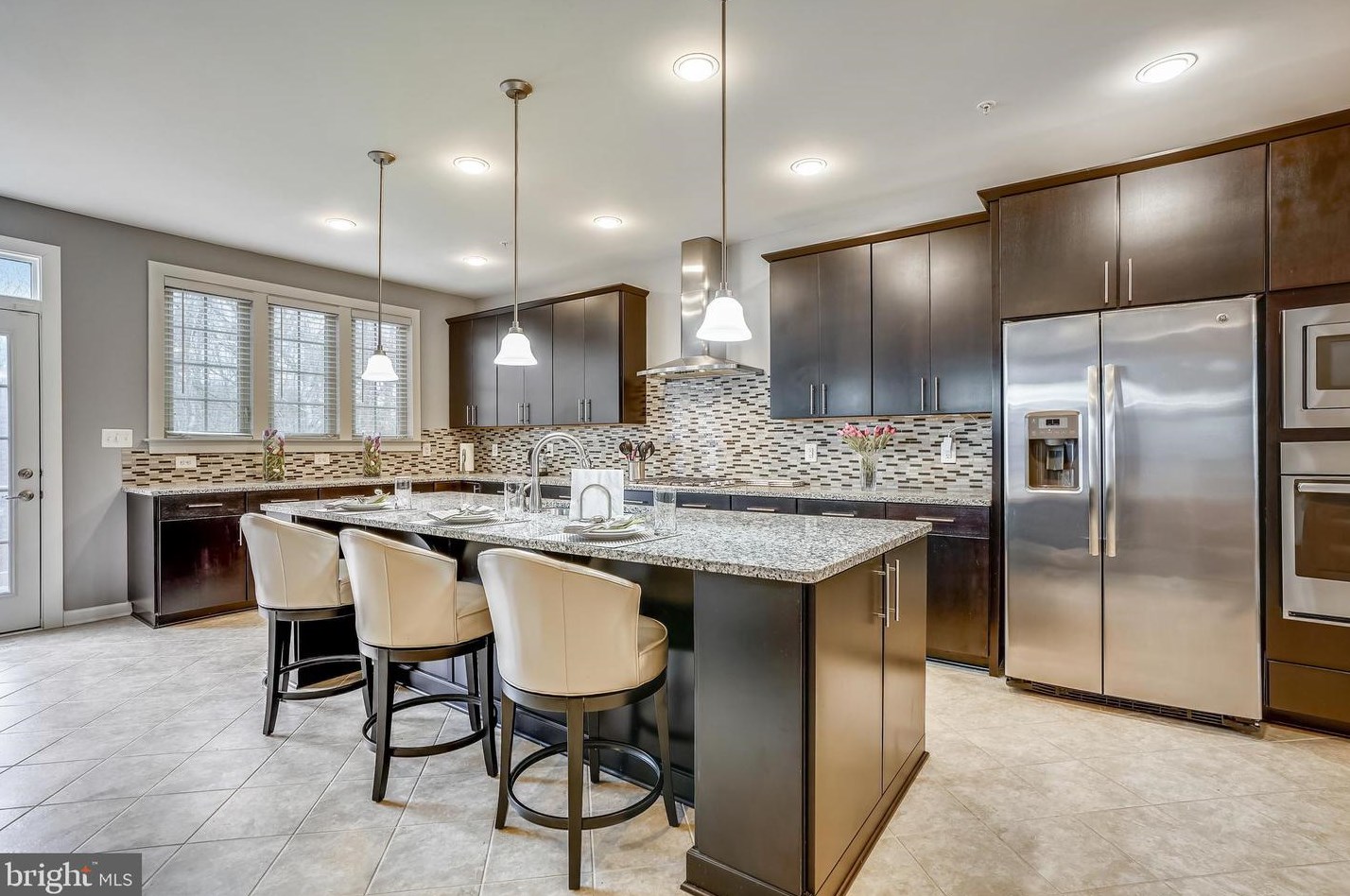 2724 Prospect Hill Dr, Baltimore, MD 21076-1084