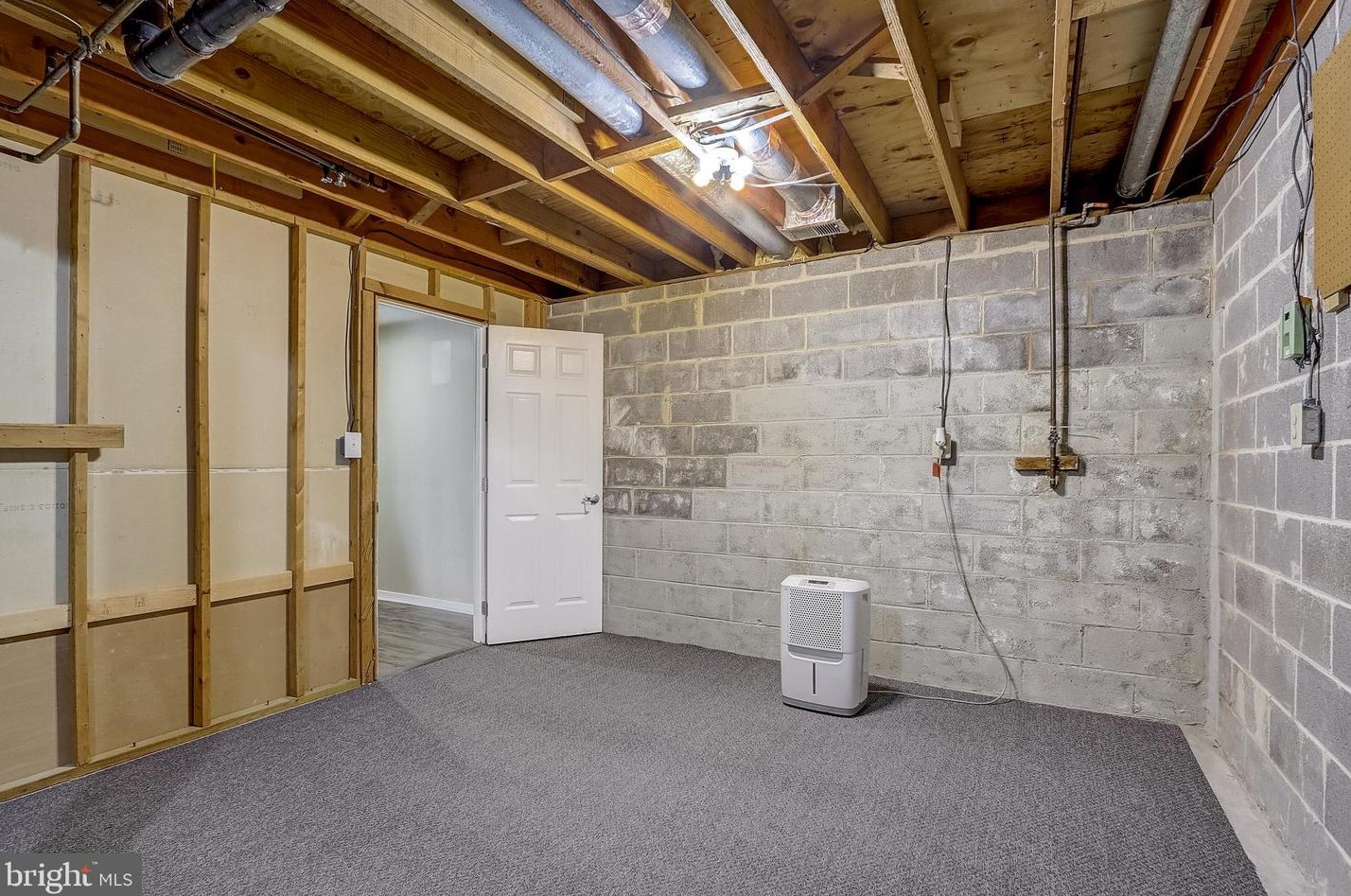 1784 Sharwood Pl, Crofton MD 21114-1925 exterior