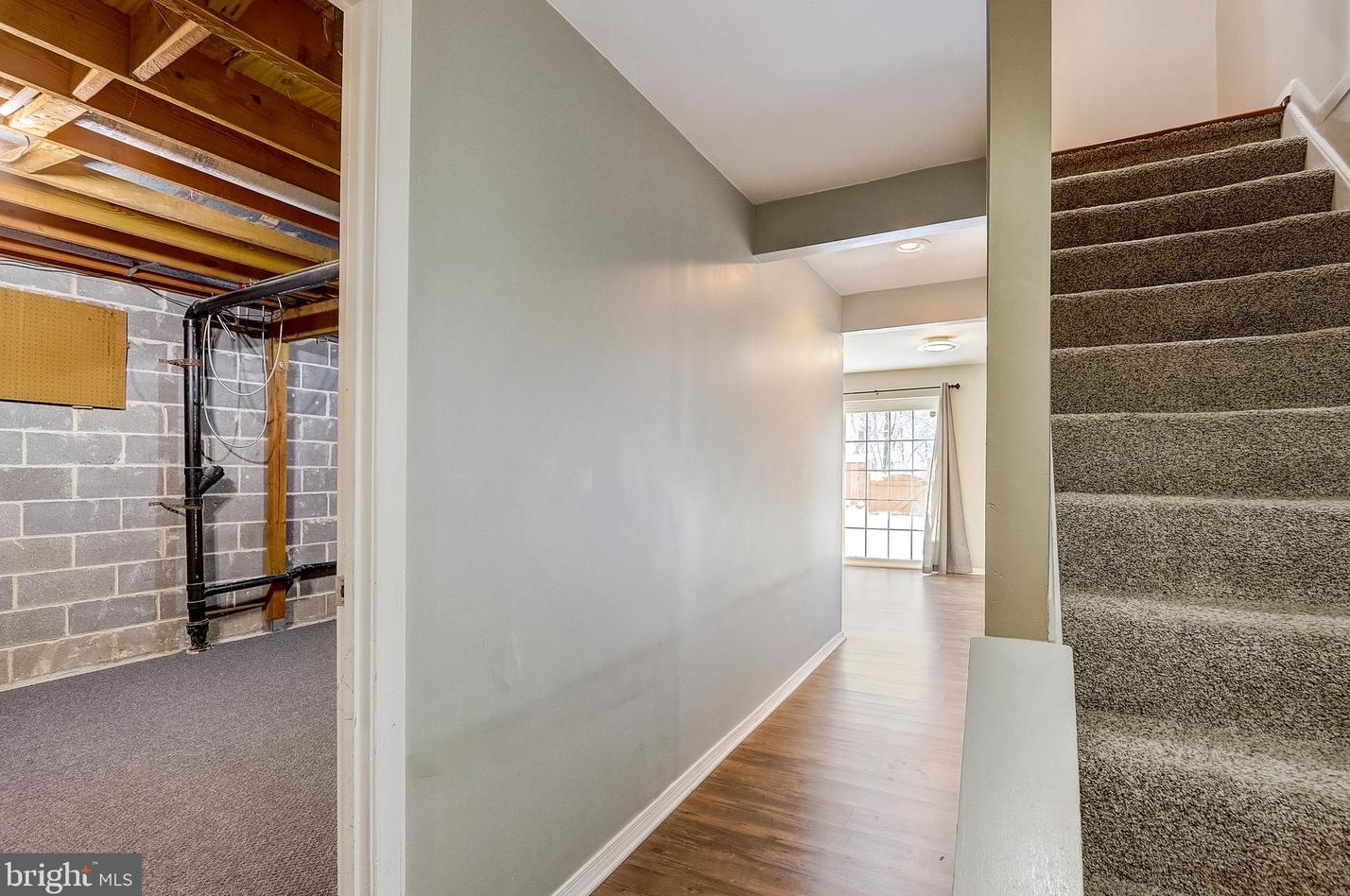 1784 Sharwood Pl, Crofton MD 21114-1925 exterior