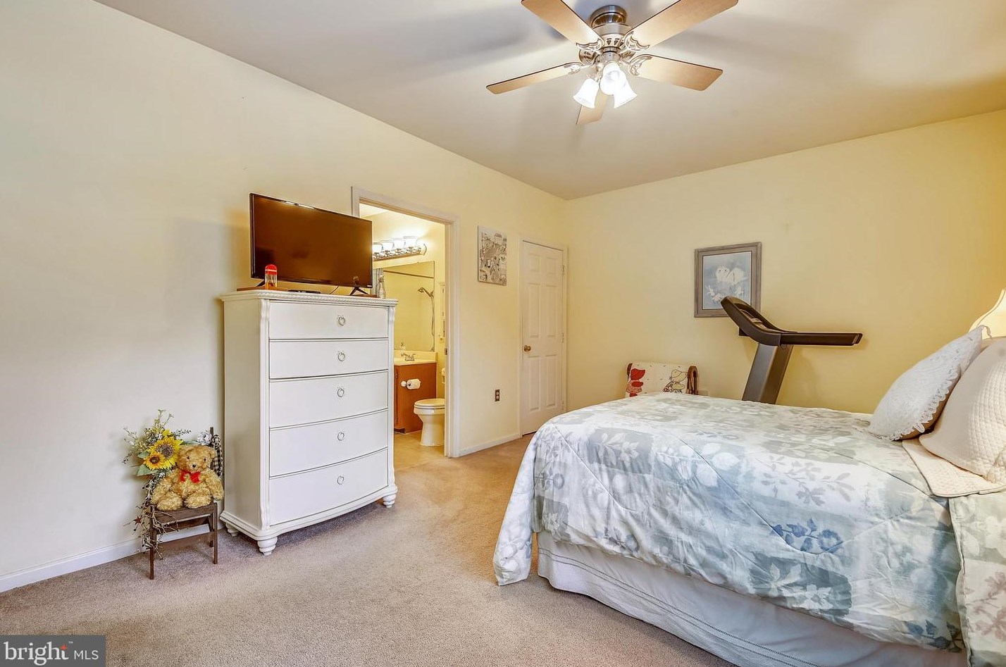 1917 Pawlet Dr, Crofton MD 21114-1687 exterior