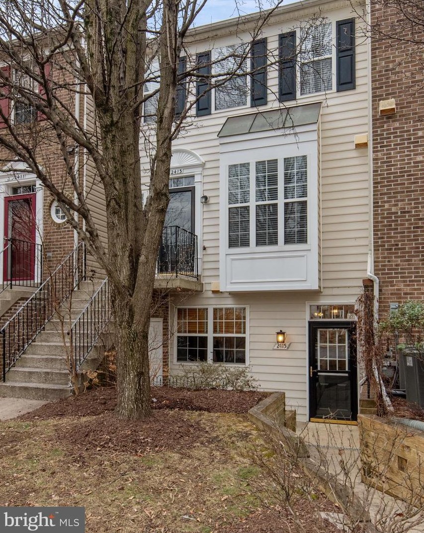 2415 Lizbec Ct, Crofton, MD 21114-3247