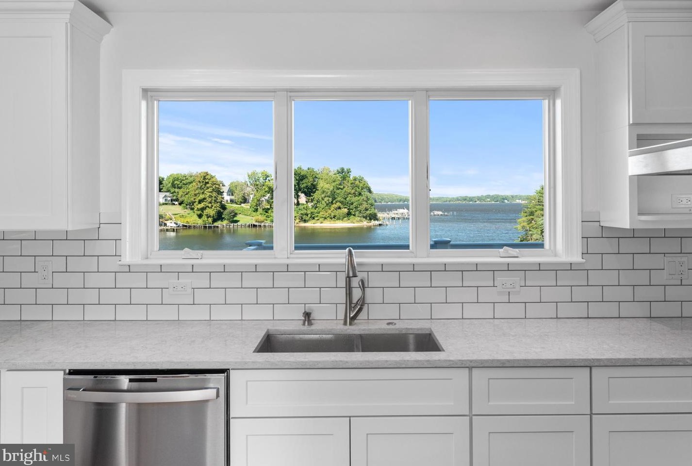 404 Alameda Pkwy, Arnold, MD 21012