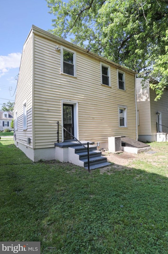 118 Franklin Ave, Baltimore MD  21225-2825 exterior