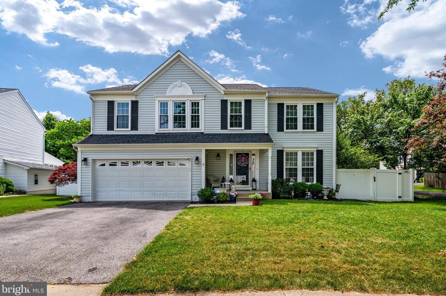 761 Sunnyfield Ln, Baltimore, MD 21225-3364