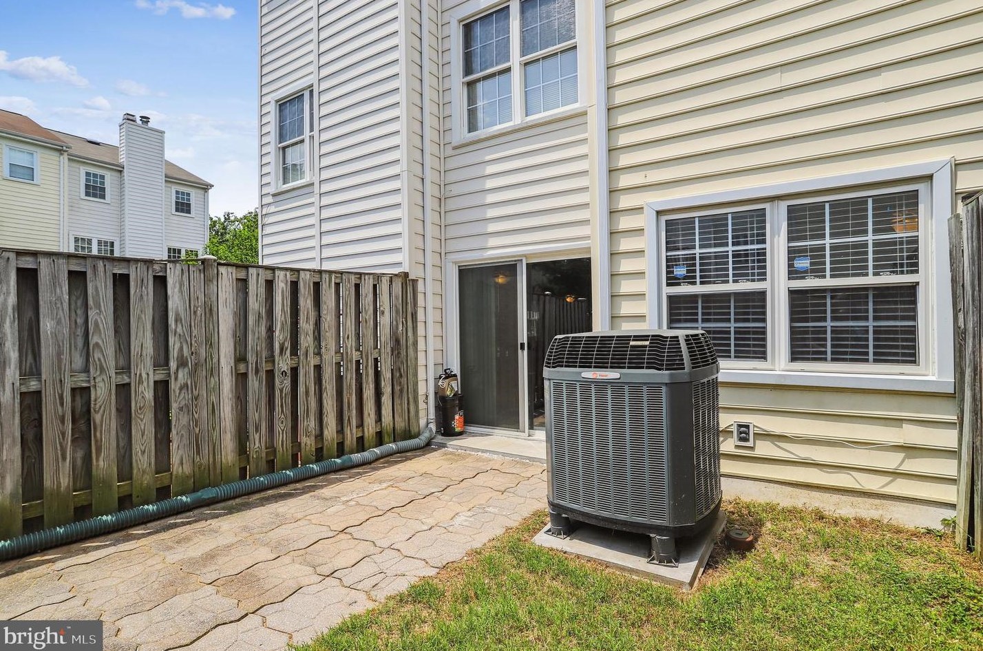 1725 Bancroft Ln, Crofton MD exterior