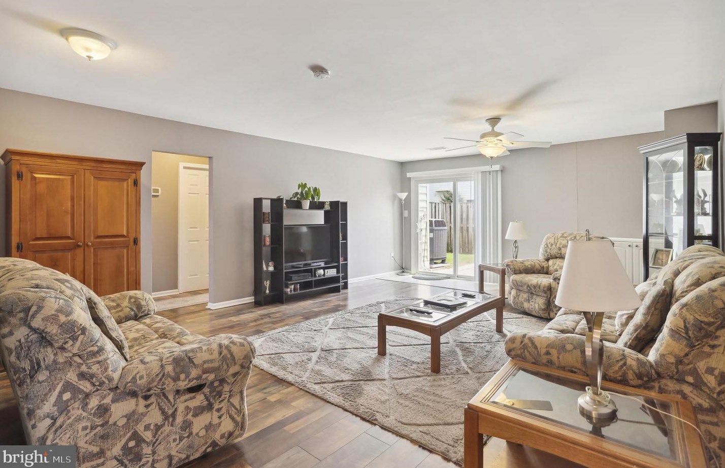 1725 Bancroft Ln, Crofton, MD 21114-1608