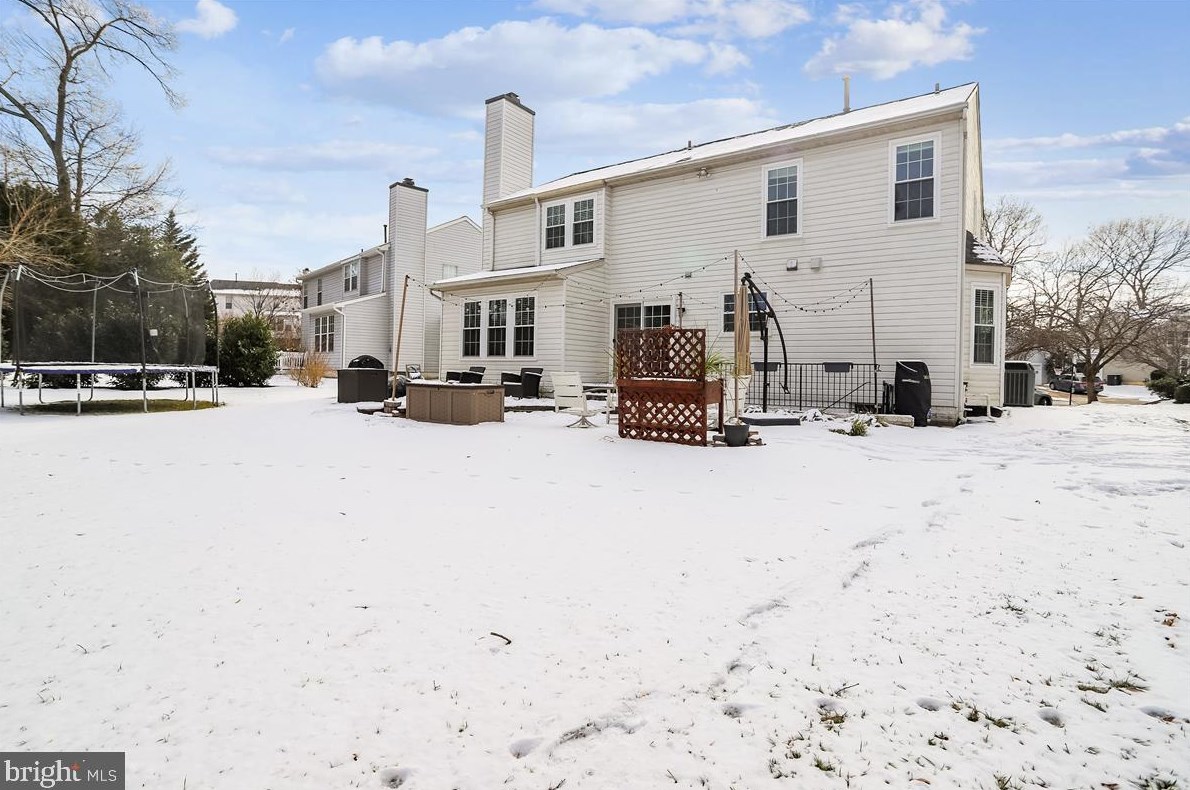 2718 Bains Ct, Crofton MD 21114-3153 exterior