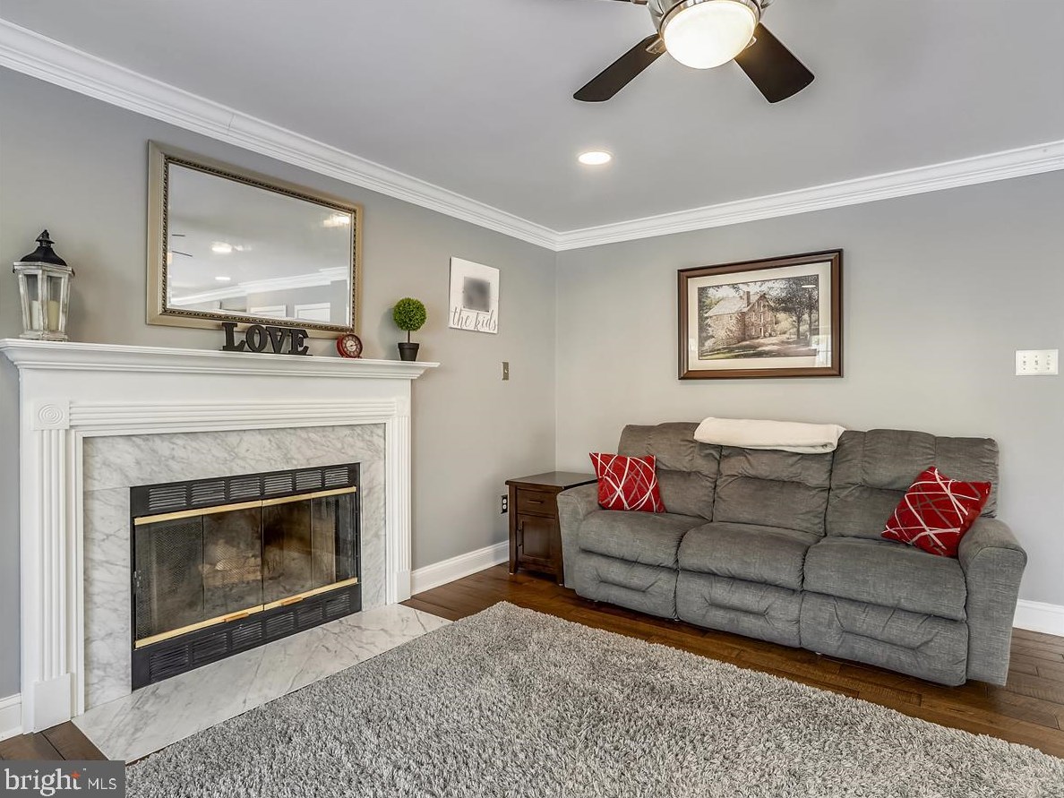 2718 Bains Ct, Crofton MD 21114-3153 exterior