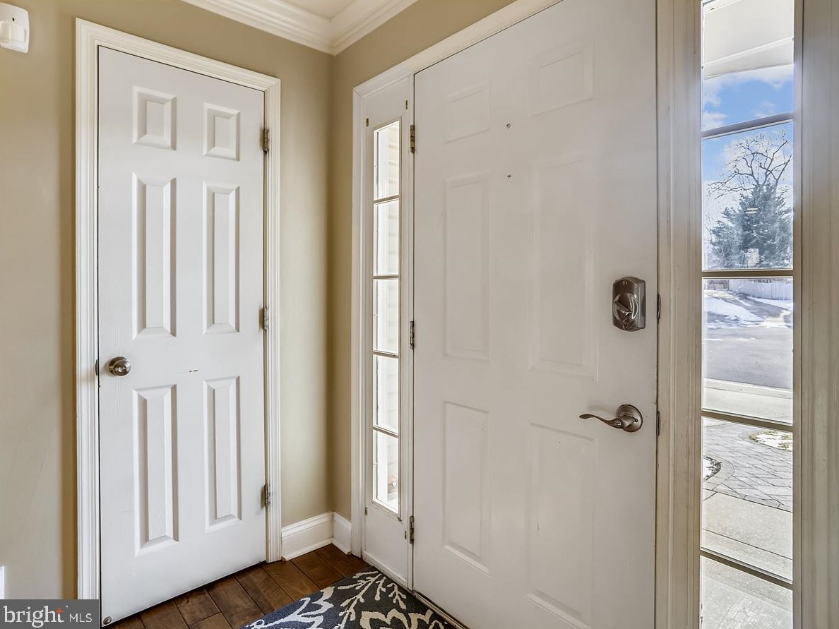 2718 Bains Ct, Crofton MD 21114-3153 exterior