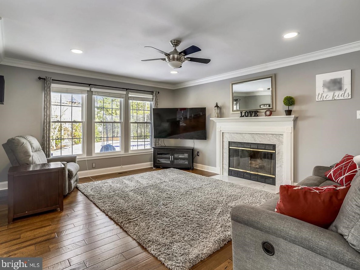 2718 Bains Ct, Crofton MD 21114-3153 exterior